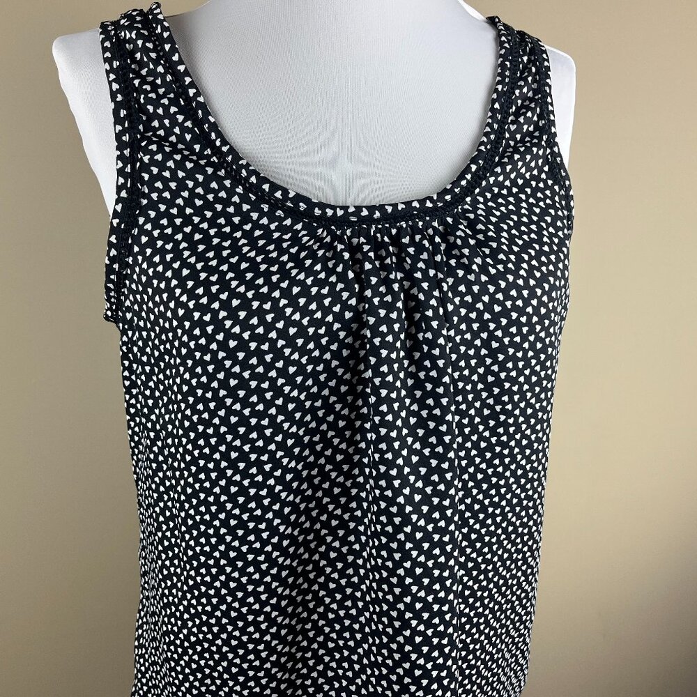 Ann Taylor LOFT Sleeveless Blouse Size S Black White, Heart Print, Ladder Lace